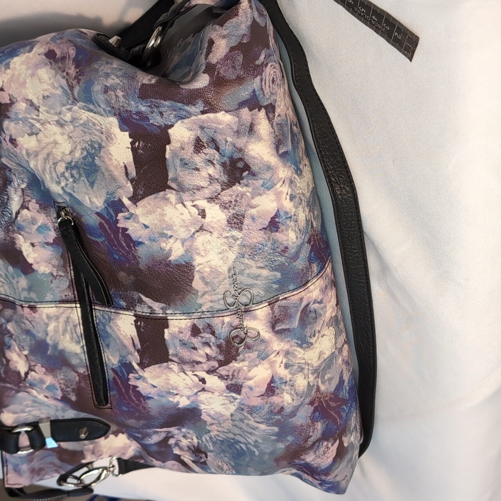 Jessica Simpson Large Floral print Bag.